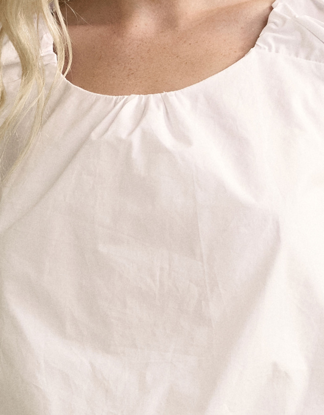 MVN - Bubble Hem Top