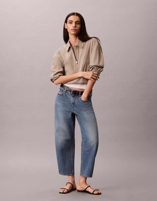 Calvin Klein Jeans - Cropped Barrel Jeans