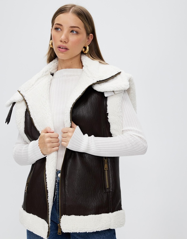 Unreal Fur - Master Control Vest