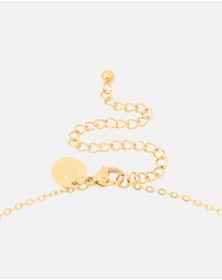 Lovisa - Waterproof Gold Plated Stainless Steel Large Bubble Letter P Necklace