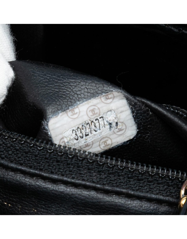 Chanel - Pre-Loved CC Patent Flap Crossbody