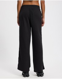 Puma - Her Comfort Wide Leg Pants