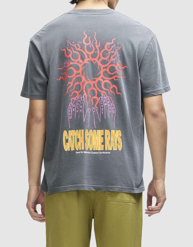 Deus Ex Machina - Catchin Rays Tee