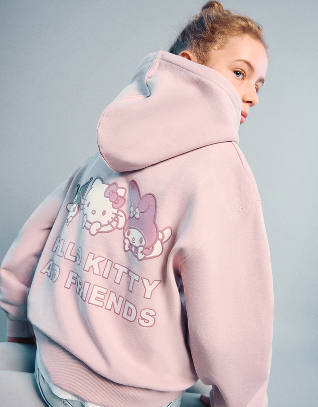 M.N.G - HK Peace Sweatshirt - Teens