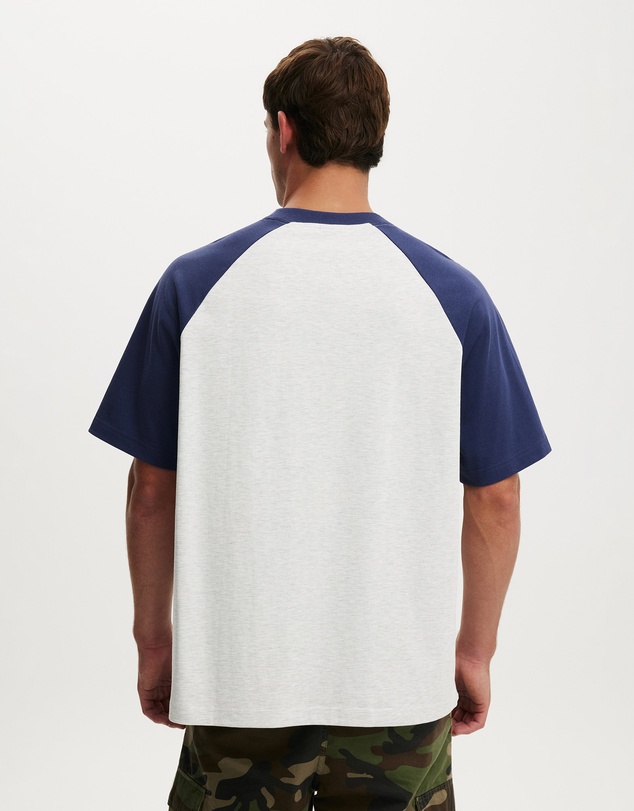 Cotton On - Box Fit T-Shirt