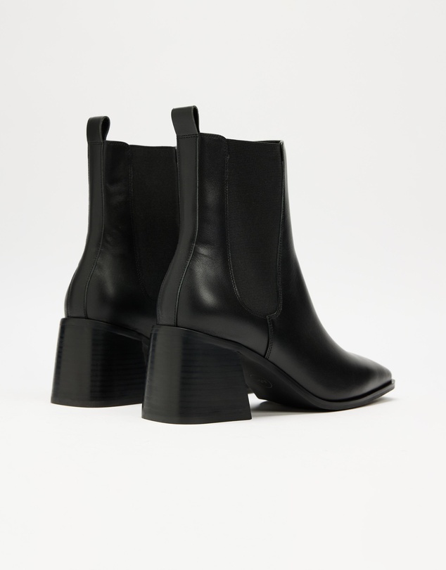 Atmos&Here - Quinn Leather Ankle Boots