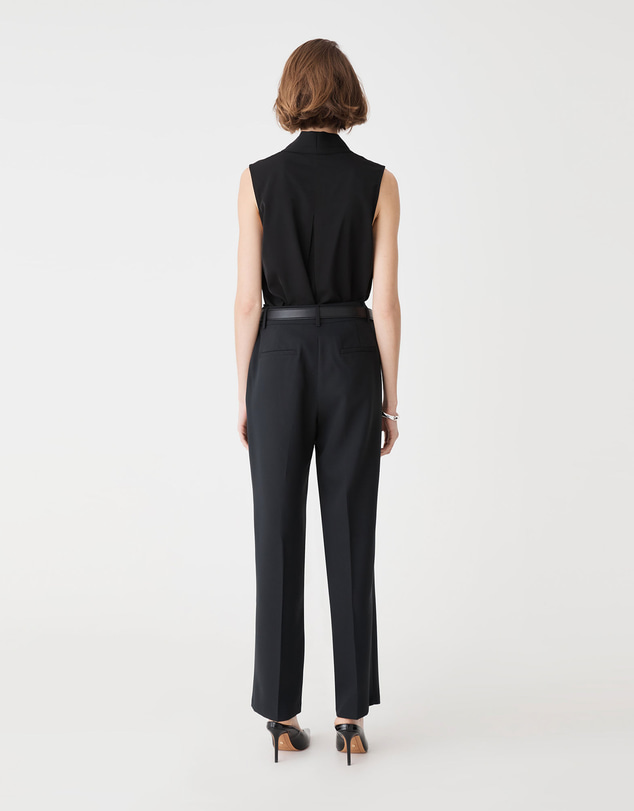 Forcast - Alivia 2 V-Neck Top