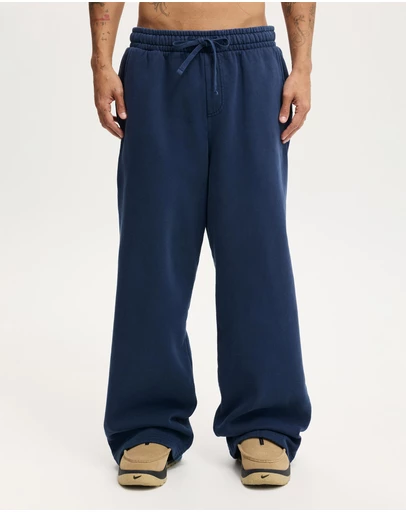 Cotton On - Super Baggy Track Pant