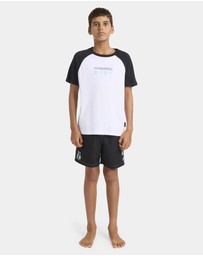 Quiksilver - Boys 8 to 16 Next Gen Raglan T-Shirt