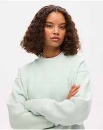 Superdry - Essential Logo Crew Sweat