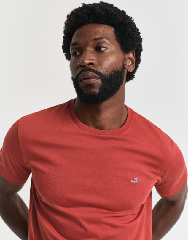 Gant - Regular Fit Shield T-Shirt