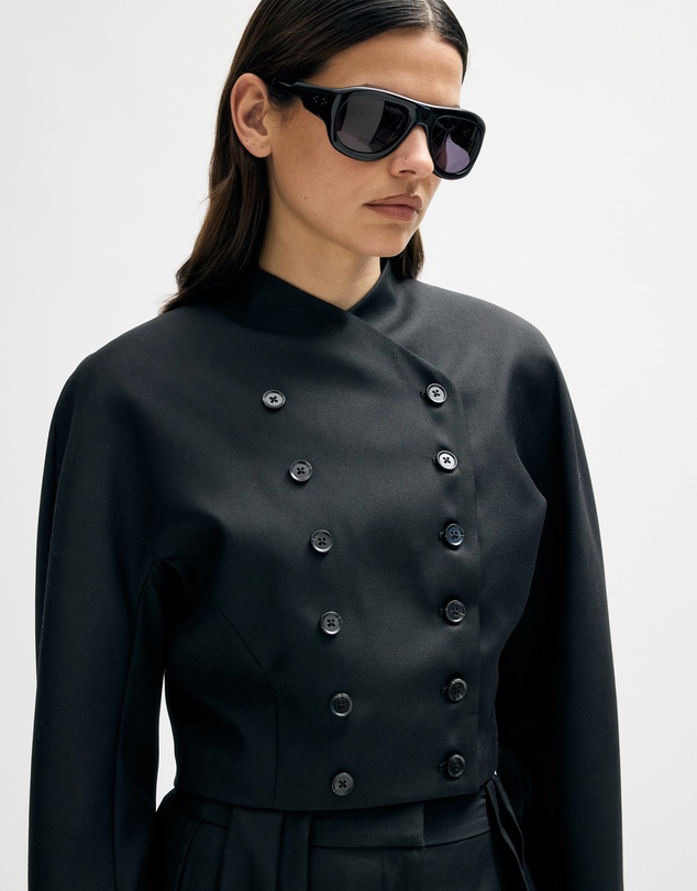 Minima Esenciales - Bria Cropped Jacket