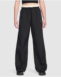 Nike - Nike Sportswear Parachute High Rise Pants