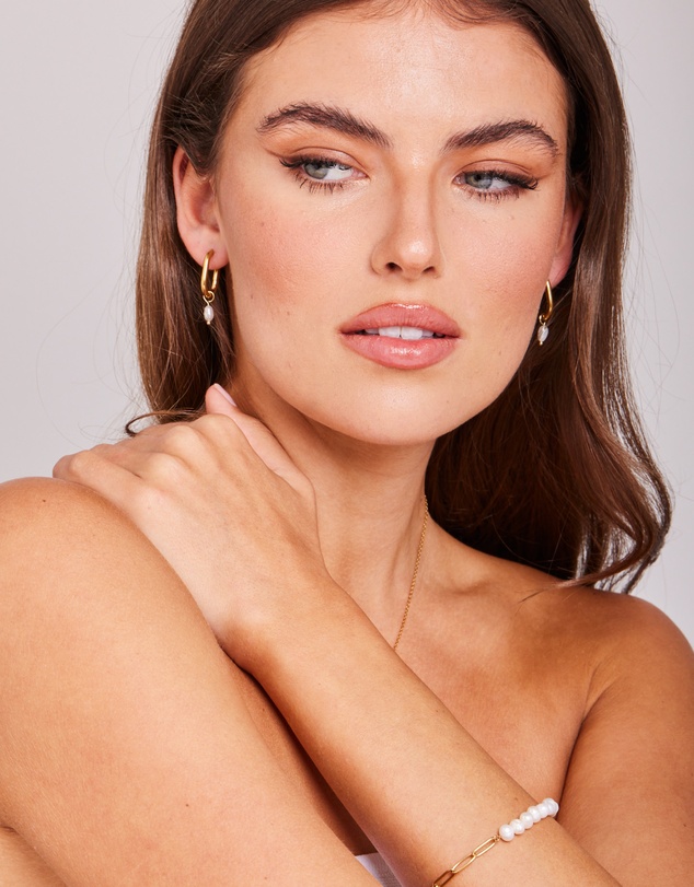 Zoe Olivia - Waterproof Freshwater Pearl Oval Hoops