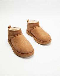 UGG - Classic Ultra Mini