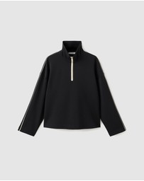 M.N.G - Pipin Sweatshirt