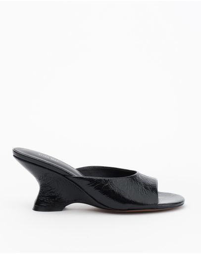 Black Oily Crinkle Leather
