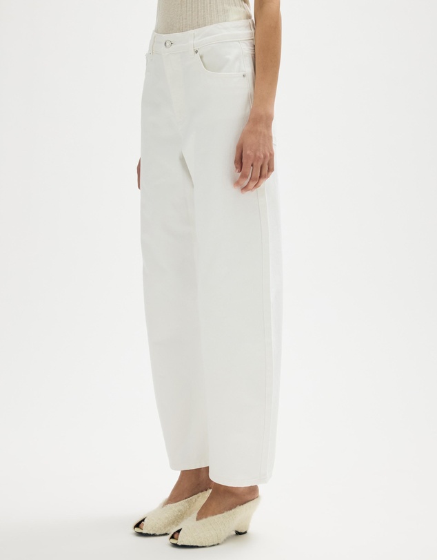 Minima Esenciales - Quentin Mid Rise Barrel Leg Jeans