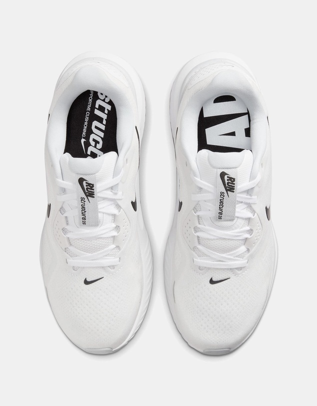 Nike - Structure 26 - Women's