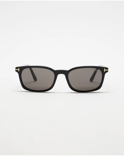 Tom Ford - Miles-02