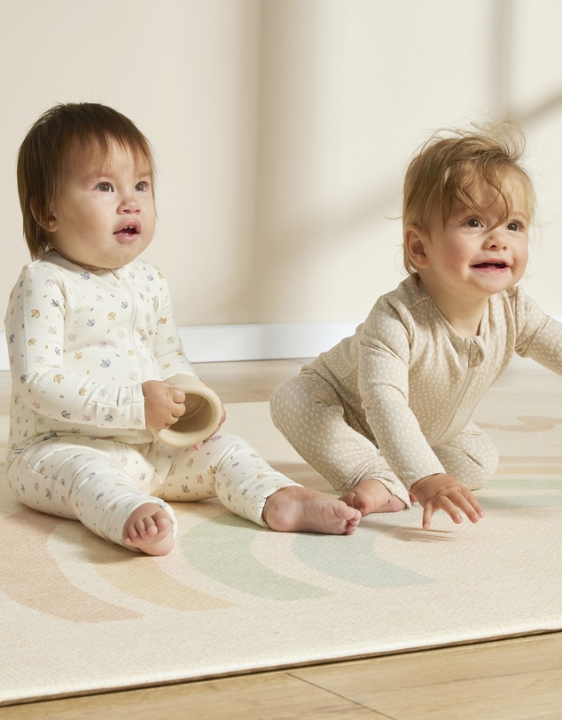 Grow Kindly - Warm Zippee Baby Romper in Oat Little Pod (0.5 TOG)