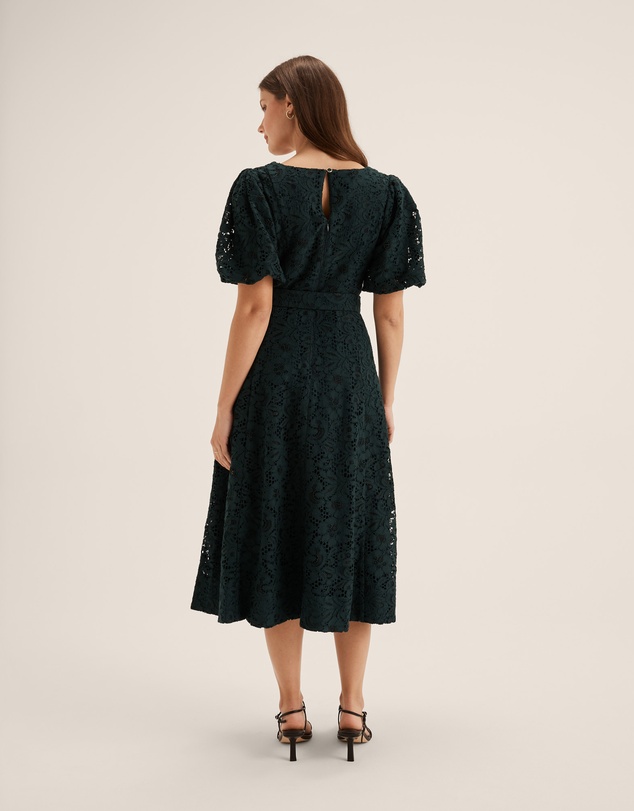 Review - Dora Lace Dress