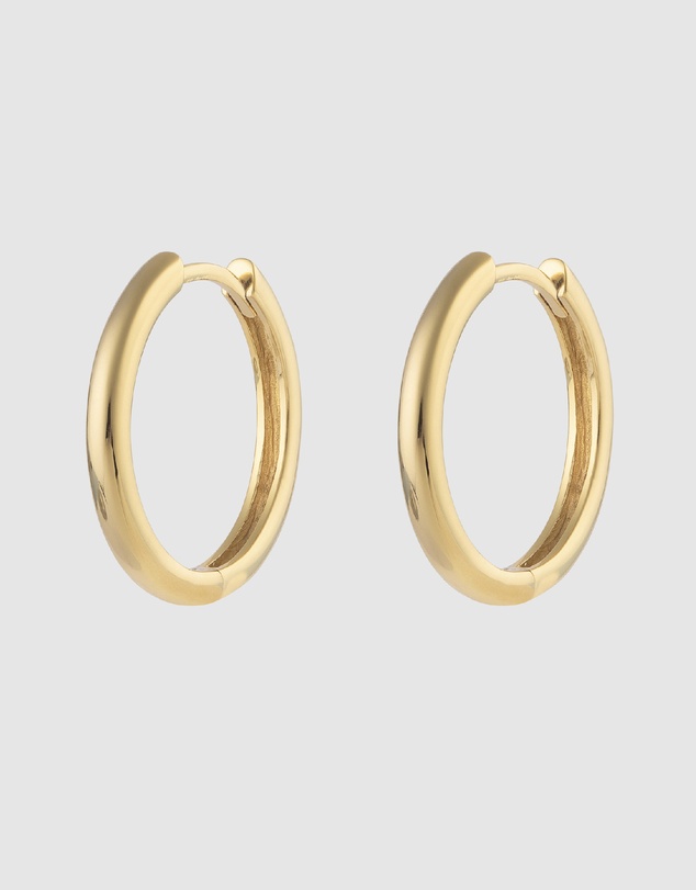 Wanderlust + Co - Classic Gold 17mm Hoop Earrings