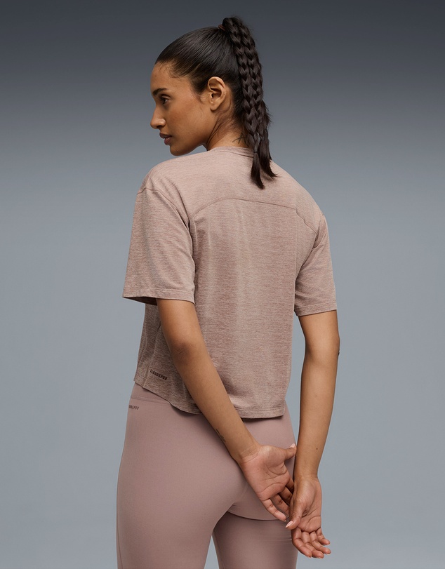 Puma - CLOUDSPUN Relaxed Tee - Women
