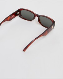 Le Specs - Unreal