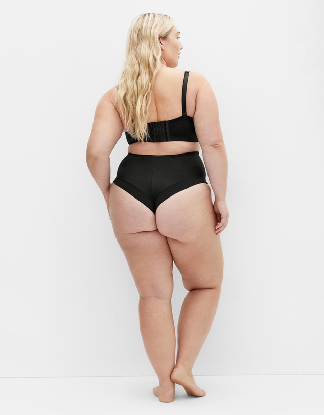 City Chic - Shapely Plunge Bra