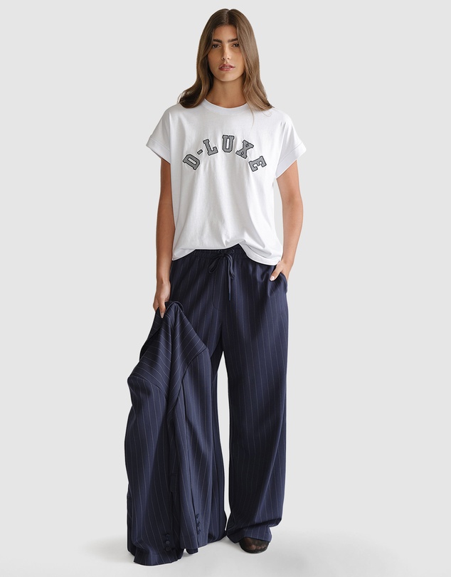 Decjuba - D-Luxe Crosshatch Halfmoon Tee
