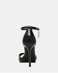 Steve Madden - Evers Black Patent Heels