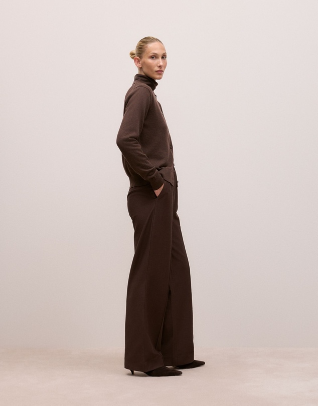 Trenery - Soft Rib Rollneck in Coffee Bean