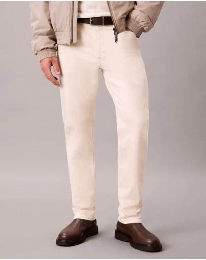 Calvin Klein - Slim Straight Jeans