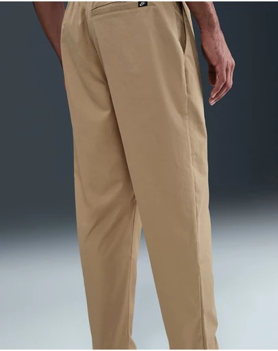 Nike - Nike Club Woven Tapered Pants