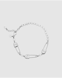 Karen Walker - Runaway Safety Pin & Pearls Bracelet