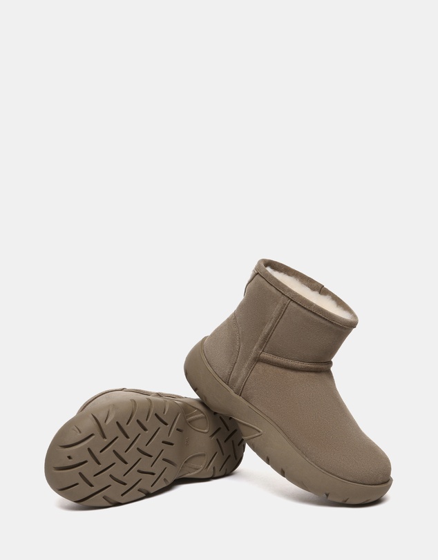 EVERAU - Australian Shepherd Ugg Salma Mini Cow Suede Upper UGG Boots