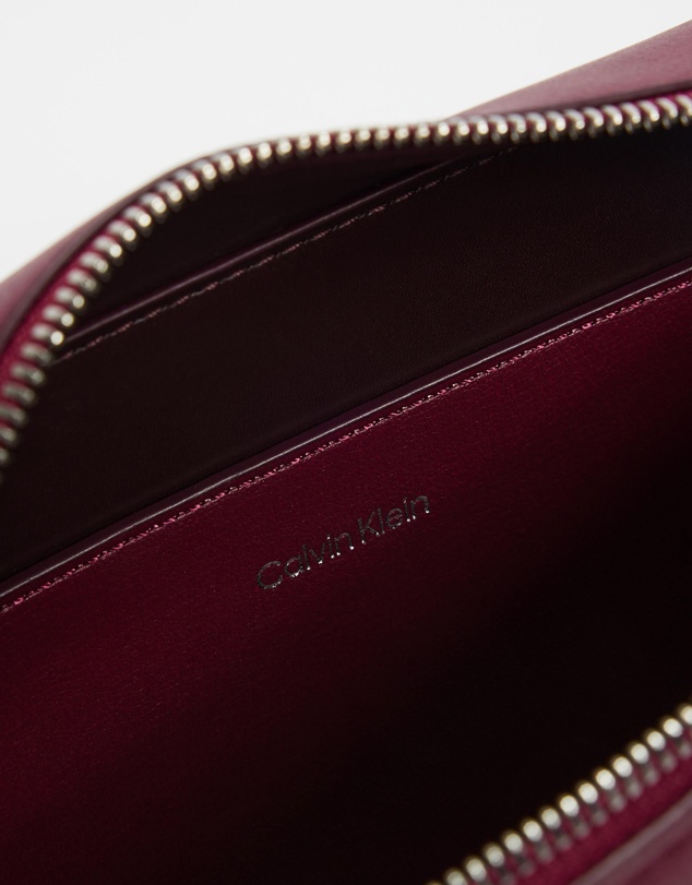Calvin Klein - Foil Logo Elongated Camera Bag