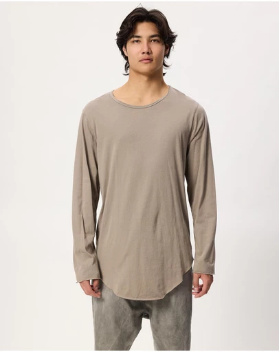 Surrounded By Ghosts - The Howlite Long Sleeve T-Shirt