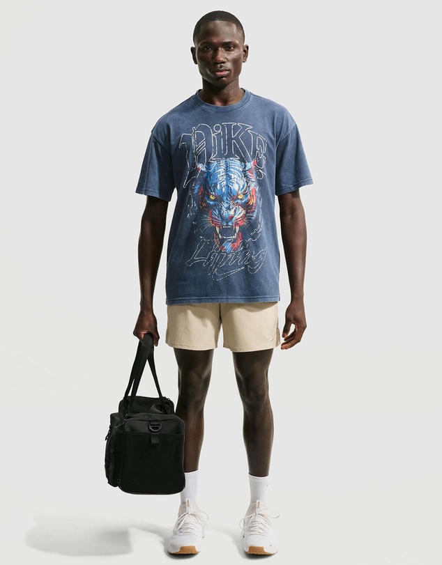 Nike - Nike Loose Train Culture T-Shirt