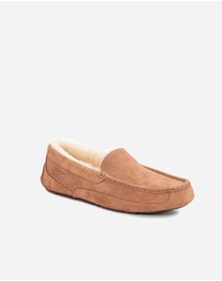 Ozwear Connection Uggs - Ugg Denver Men's Moccassin (Water Resistant)