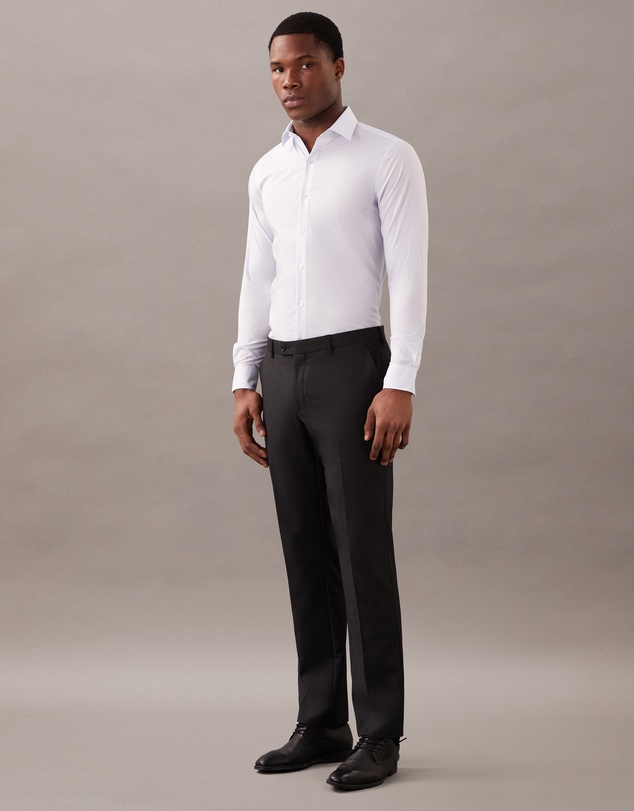 Calvin Klein - Slim Performance Dress Shirt