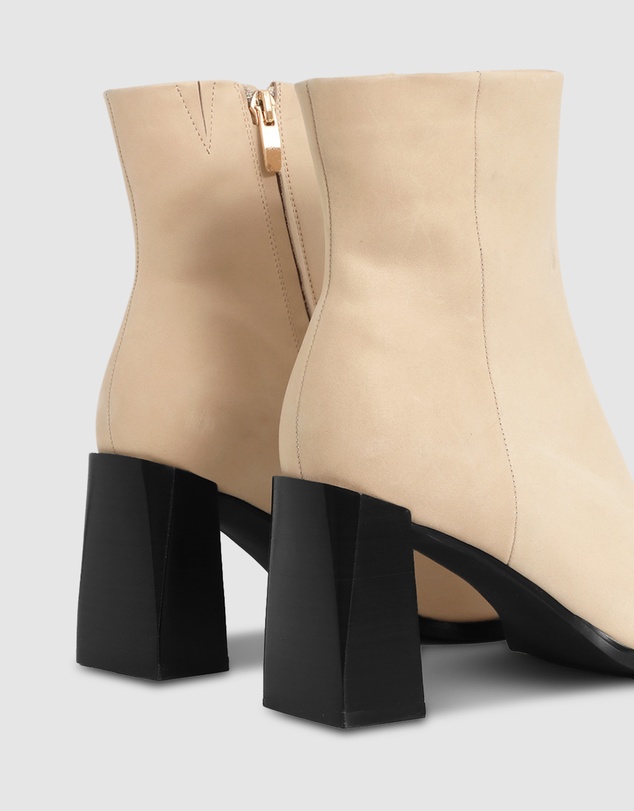 Skin - Sandiago Ankle Boot