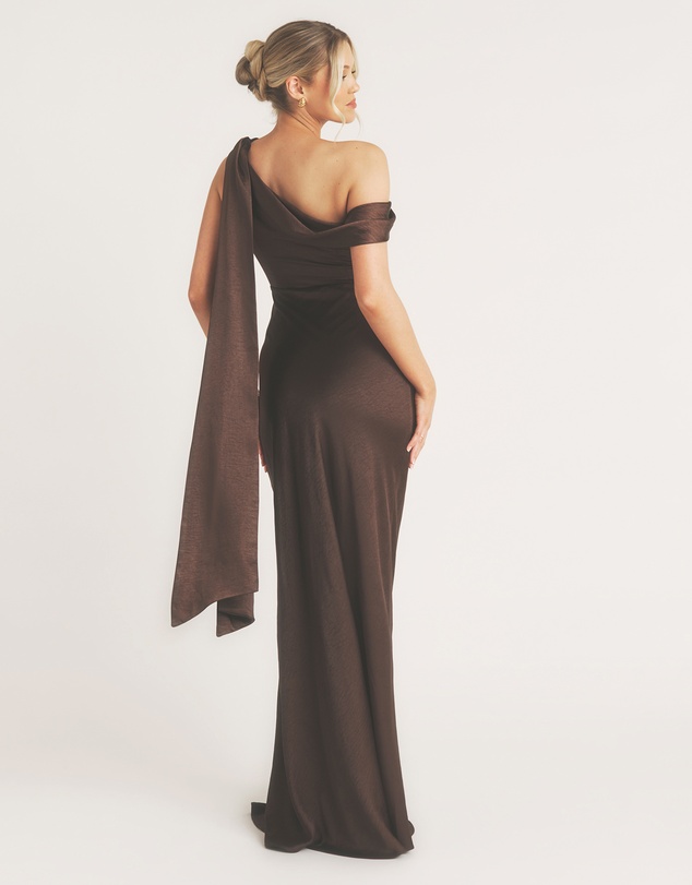 Six Stories - One Shoulder Drape Detail Satin Bridesmaid Dress