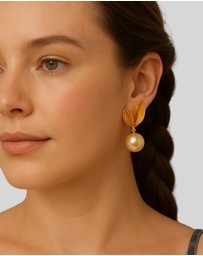KAJA Clothing - Maple Leaf Pearl Earrings