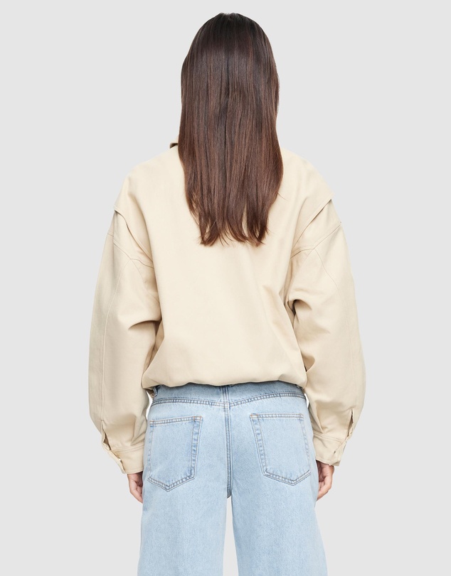 Lioness - Kenny Bomber