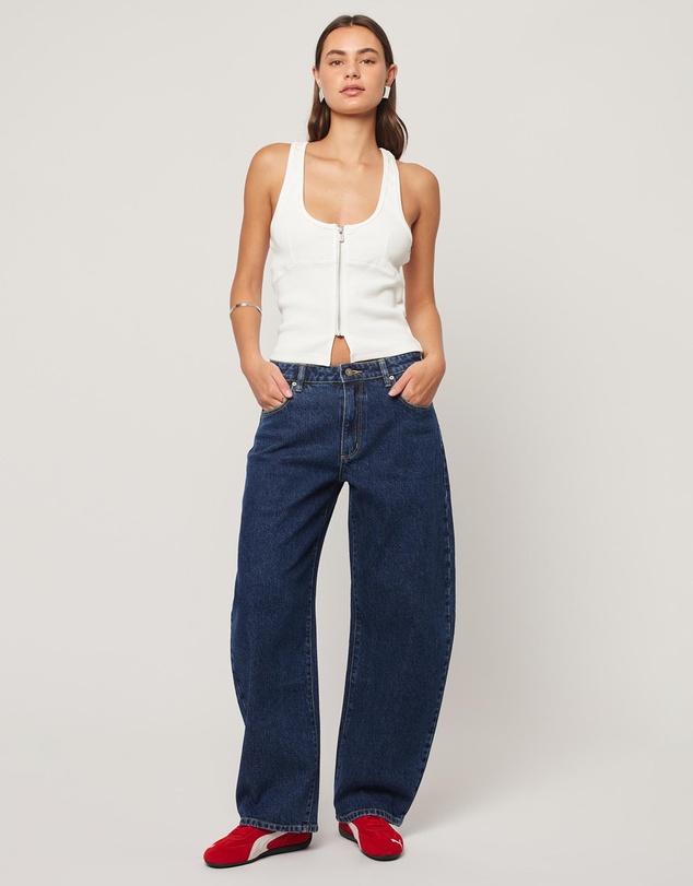 Abrand - 95 Mid Barrel Jeans