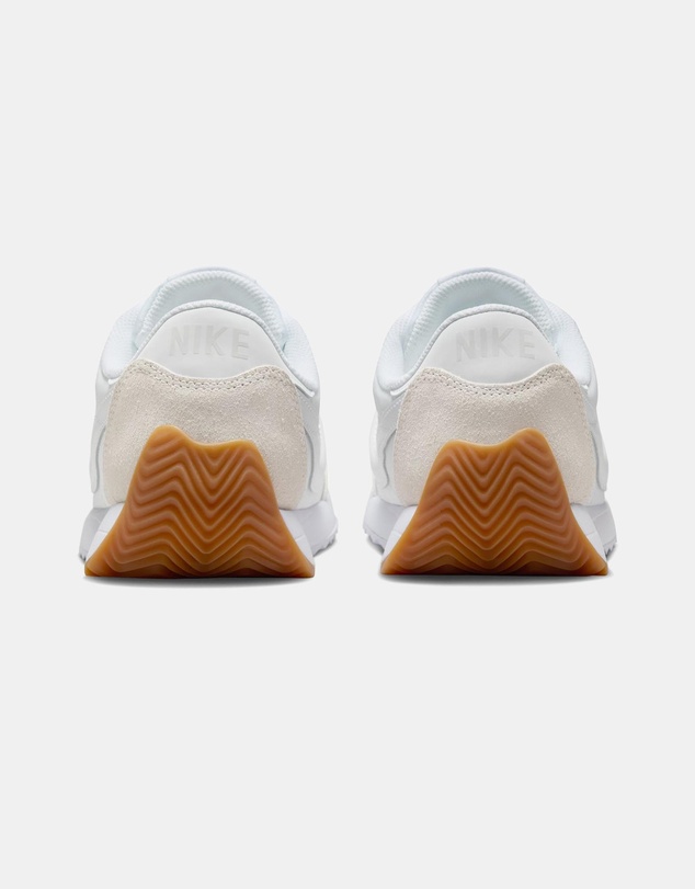 Nike - Pacific - Women's