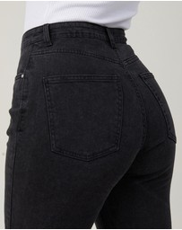 Cotton On - Curvy Straight Stretch Jeans