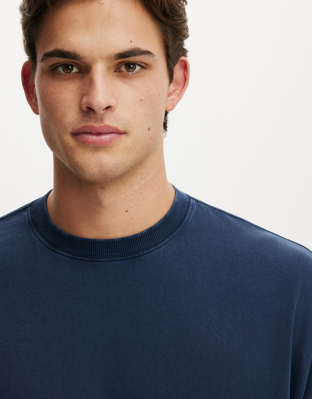 Cotton On - Cropped Fit T-Shirt